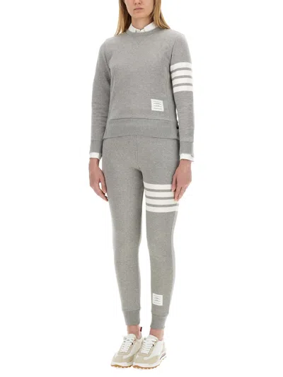 Thom Browne Loopback Jersey Knit Engineered 4-bar Stripe Classic Crewneck Pullover In Gray