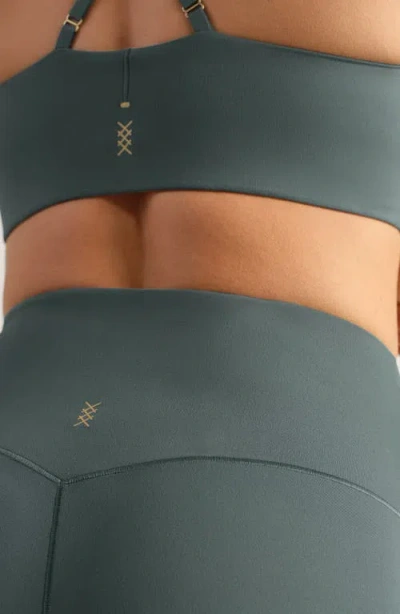 Rhone Revive 7/8 Leggings In Green