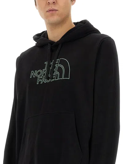The North Face Hoodie In Green