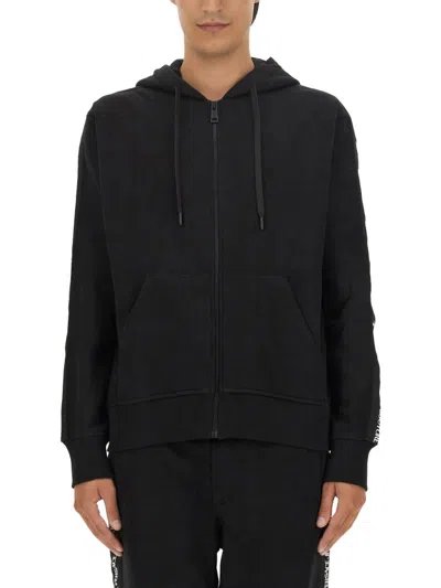 Versace Jeans Couture Full-zip Hoodie With Adjustable Drawstrings And Subtle Branding In Black