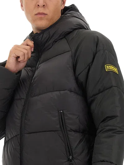 Barbour Quilted Hooded Jacket Side Pockets In Black