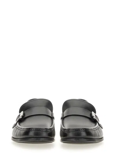 Ferragamo Caspian Gancini Plaque Leather Loafers In Gray