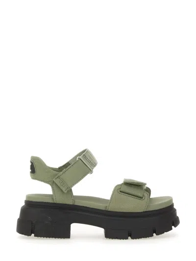 Ugg Sandal Ashton