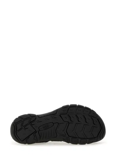 Keen Newport H2 Sandals In Black Suede And Fabric In Black