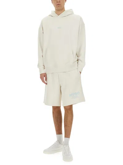 Hugo Boss Elastic Waistband Shorts With Back And Side Pockets In White