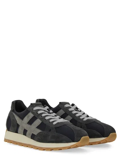 Hogan Low-top Sneakers Round Toeline