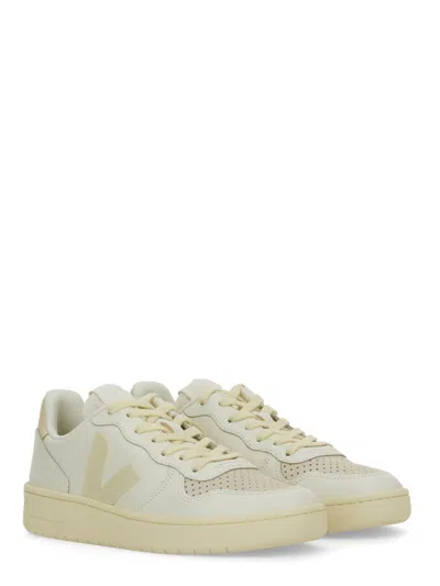 Veja Sneaker V-10
