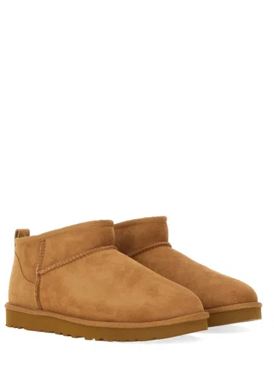 Ugg Classic Ultra Mini Low Heels Ankle Boots In Leather Color Suede
