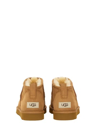 Ugg Classic Ultra Mini Low Heels Ankle Boots In Leather Color Suede