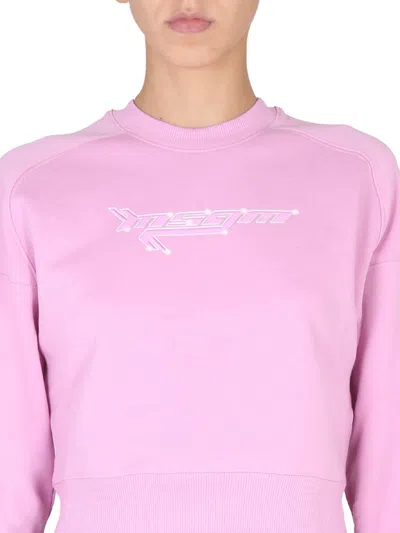 Msgm Cropped Knitwear Logo Cross-neck In Pink