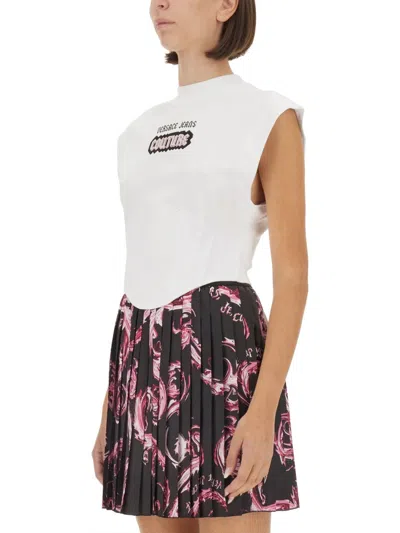 Versace Jeans Couture White Top With Logo And Cap Sleeves