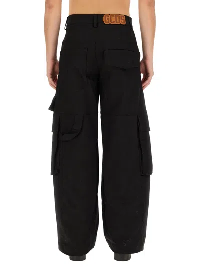 Gcds Logo Patch Wide-leg Cargo Pants In Black