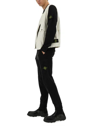 Stone Island Logo Sleeveless Vests With Button And Side Pockets In White