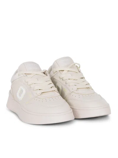 Orto "eclipse" Sneakers In White