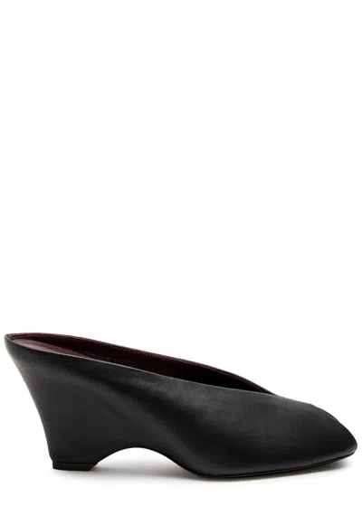 Khaite Apollo 75 Leather Wedge Mules In Black