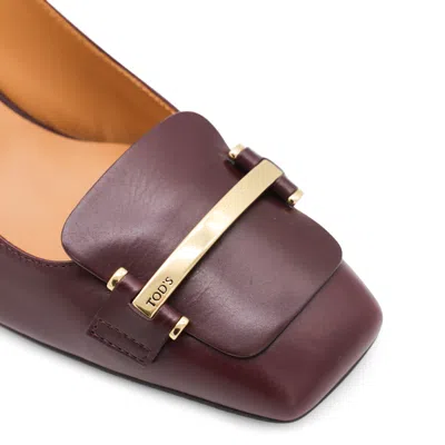 Tod's Chunky Heel Buckle Square Toe Pumps In Brown
