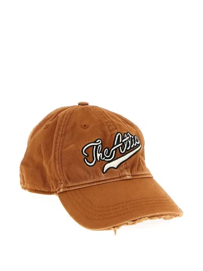 LOGO刺绣磨损边帽