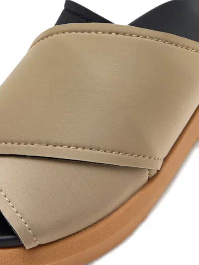 Onwuad Crossover-strap Flip-flops In Neutral