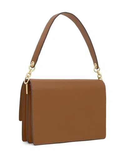 LOGO压纹小号手提包