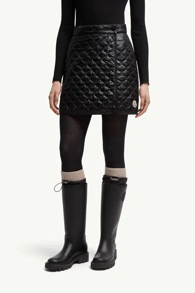 Moncler Quilted Black Skirt With Glossy Finish And Wrap Style