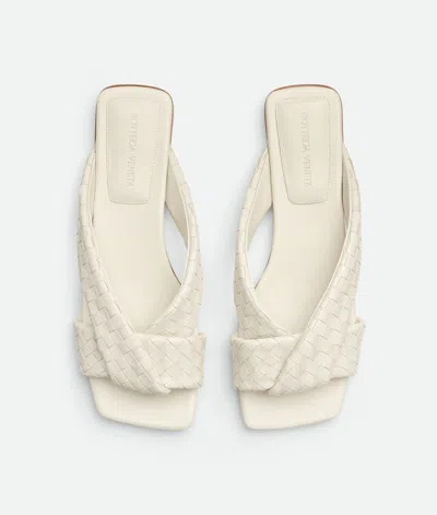Bottega Veneta Leather Intrecciato Riva Flat Mules In White