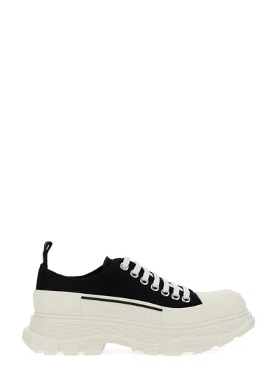 Alexander Mcqueen Smooth Sneakers With 45mm Thread In Black