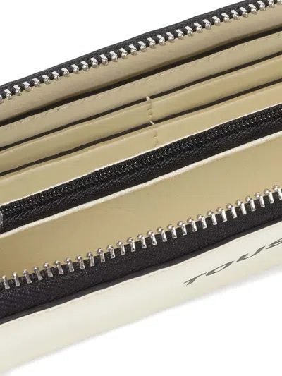 环绕式拉链LOGO钱包