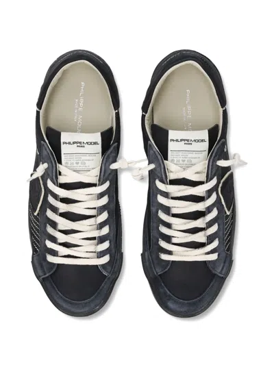 Philippe Model Low Top Sneakers Contrast Stitching In Black