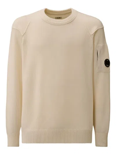 C.p. Company Crewneck Lambswool Sweater With Iconic Lens Detail In Neutral