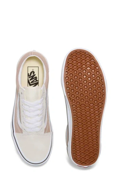 Vans Old Skool Low Top Sneaker In Pink