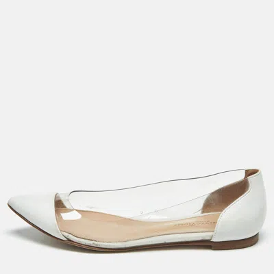 Pre-owned Gianvito Rossi White/transparent Leather And Pvc Plexi Pointed Toe Ballet Flats Size 35