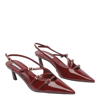 Steve Madden With Heel In Red