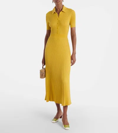 Roger Vivier Chic Block Heel Slingback Pump In Neutral