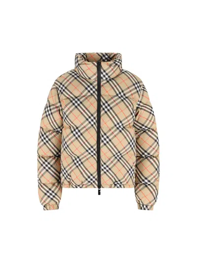 Burberry Womens Sand Ip Check Check-print Hooded Shell-down Jacket In Burgundy