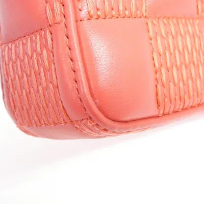Pre-owned Louis Vuitton Rose Leather Pochette Shoulder Bag ()