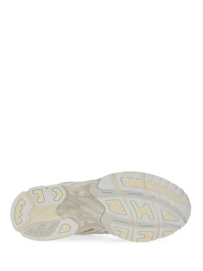 Asics "gel-nimbus 10.1" Sneaker In White