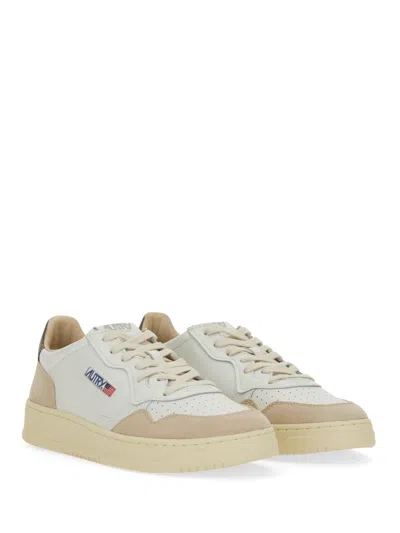 Autry Medalist Low Sneakers