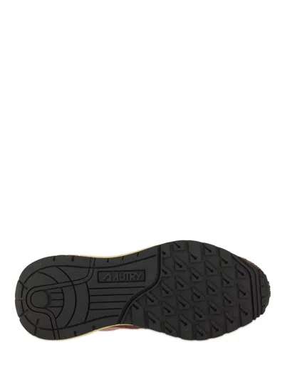 Autry Reelwind Low Sneakers In Brown