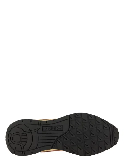 Autry Low Suede Net Sneakers With Contrast Panel In Multi