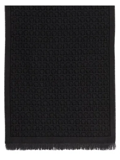 Ferragamo Fringed Edges Textured Pattern Scarf In Black