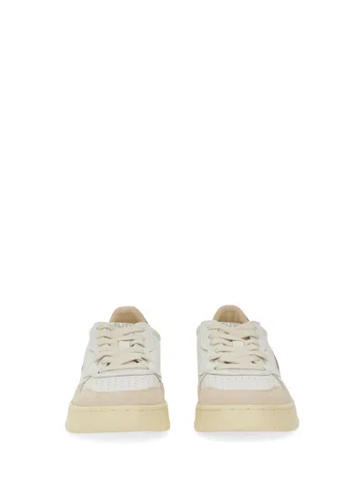 Autry Medalist Low Sneaker In Multi