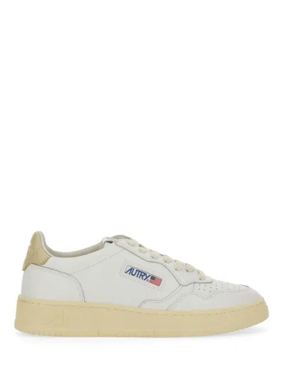 Autry Low-top Smooth Leather Sneakers With Contrasting Heel Tab