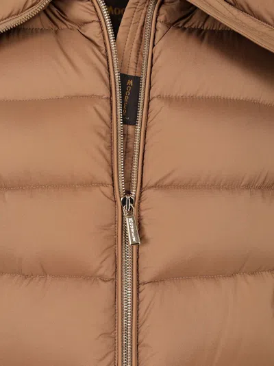 Moorer Puffer Jackets With Hood And Pockets In White