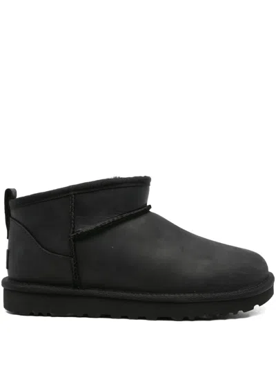 Ugg Classic Ultra Mini Black Ankle Boots With Shearling Lining In Leather Woman In Black