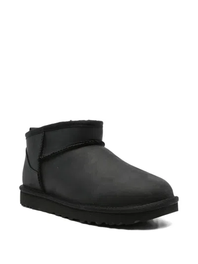 Ugg Classic Ultra Mini Black Ankle Boots With Shearling Lining In Leather Woman In Black