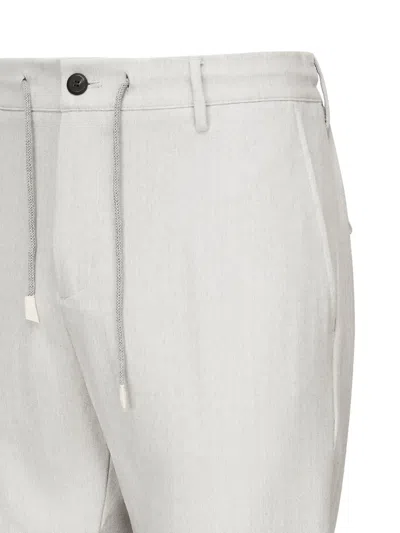 抽绳裤腰锥形裤