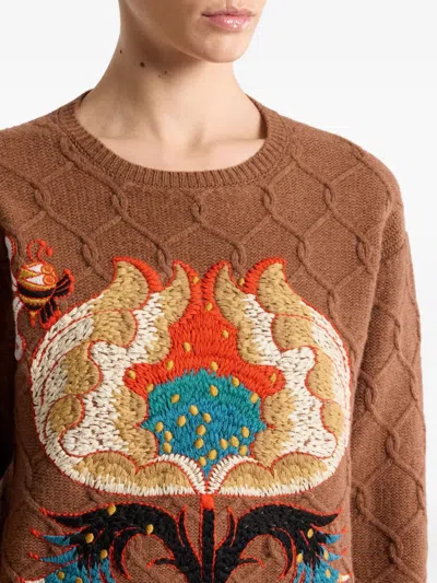 花卉刺绣粗绞花针织毛衣