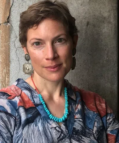 Echo New York Laura Kolbe In Multi