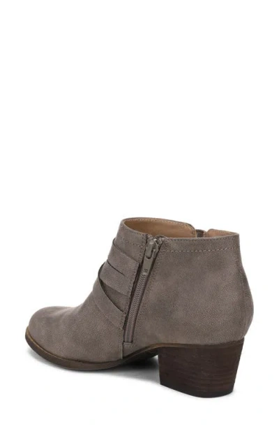 Lifestride Women's Bryce Zip Round Toe Block Heel Short Boots In Brown