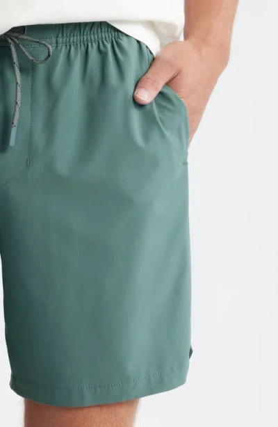 Roark Serrano 7 Drawstring Shorts In Green